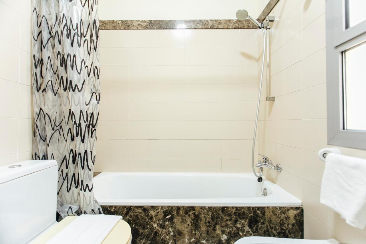 Plaza Del Buen Suceso Apartment Севиля Екстериор снимка