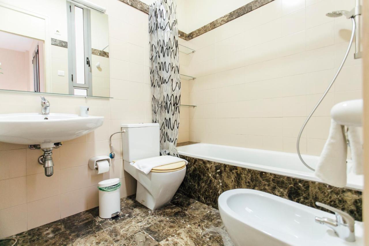 Plaza Del Buen Suceso Apartment Севиля Екстериор снимка